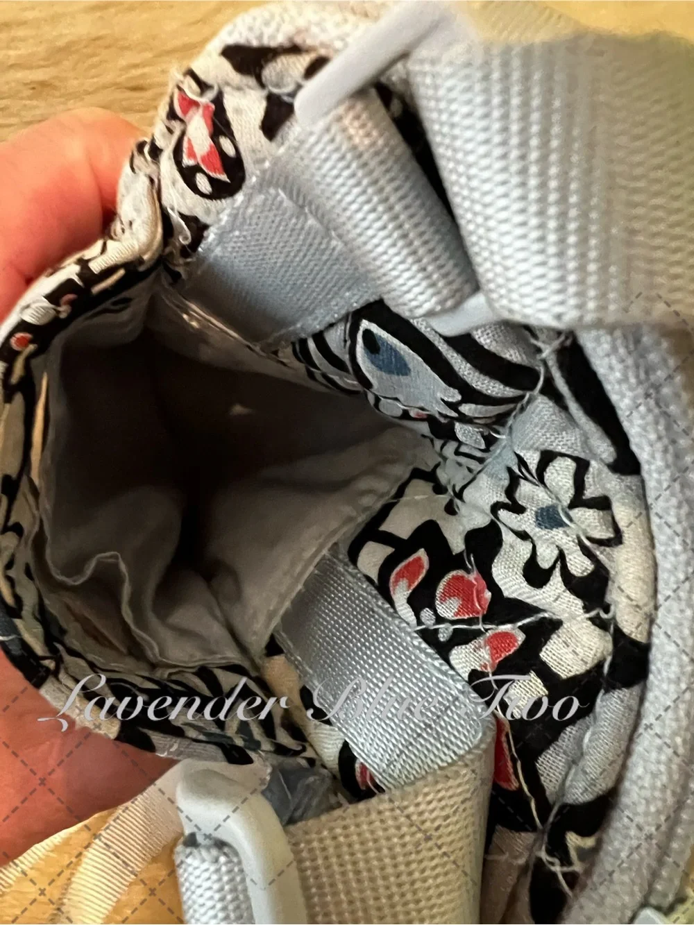 VERA BRADLEY Lisbon Medallion Mini Cellphone Crossbody RFID Lighten Up Gray